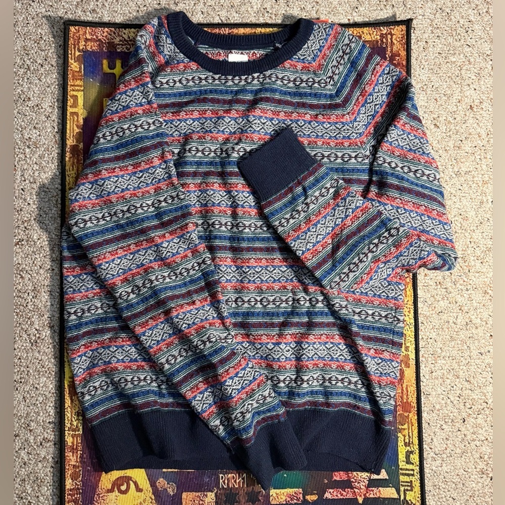GAP Men's Blue‎ and Red Patterned Coogi style Crewneck Sweater